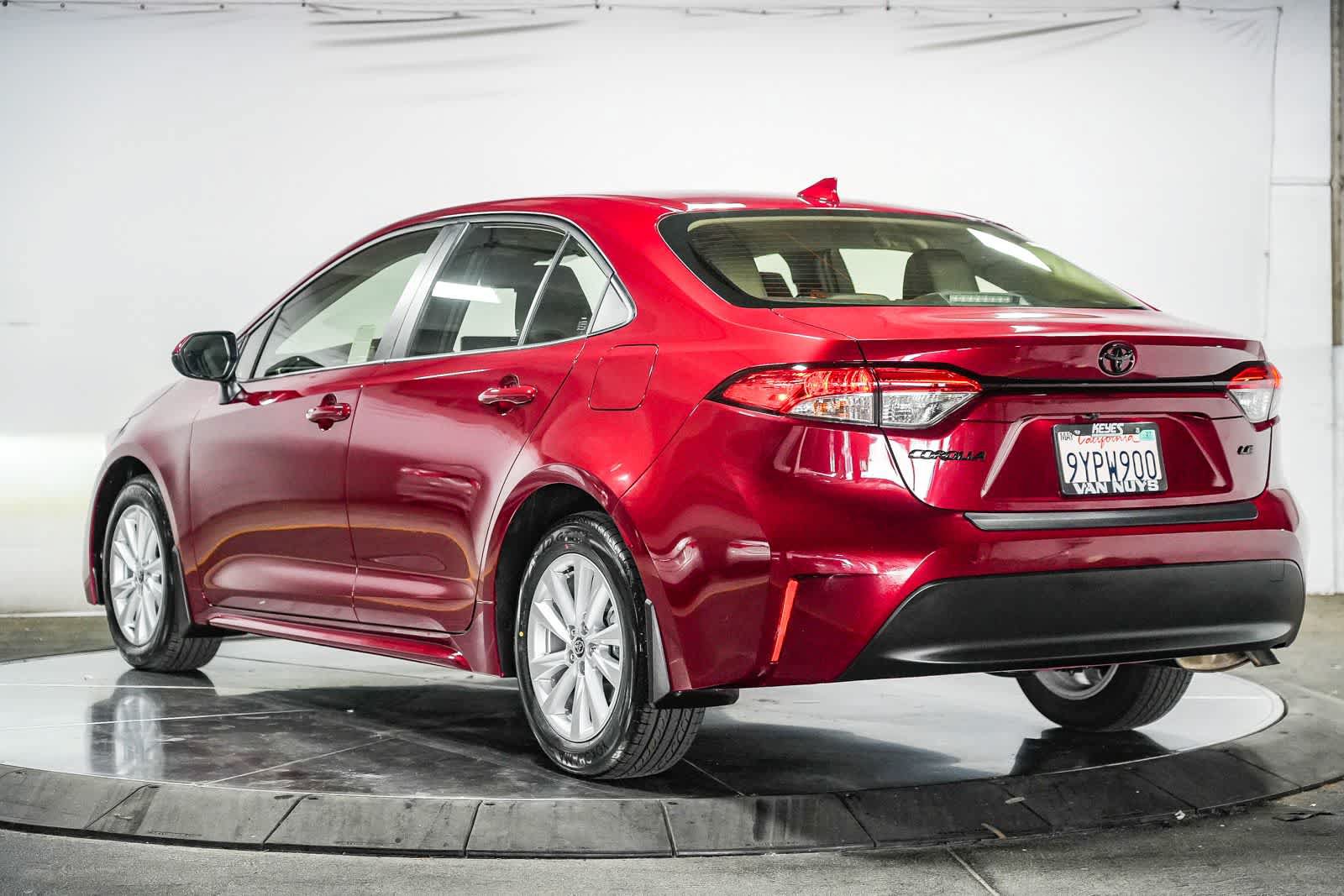 Certified 2026 Toyota Corolla LE w/ LE Premium Package FWD image 5