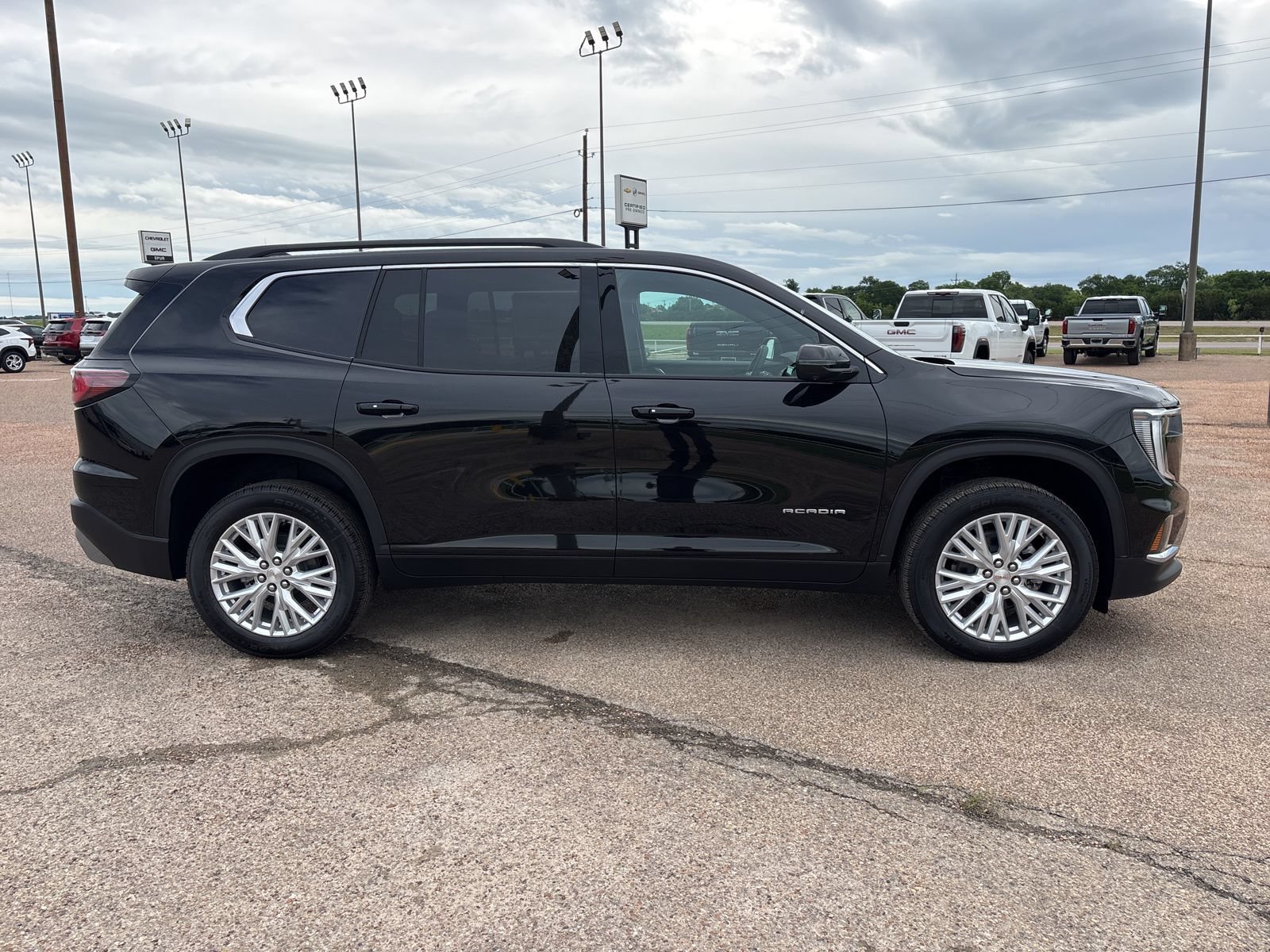 New 2026 GMC Acadia Elevation w/ Elevation Premium Package FWD image 7