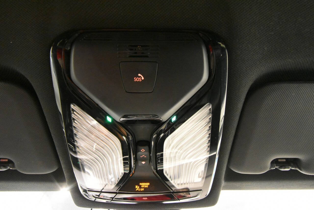 Used 2022 BMW X6 xDrive40i w/ Premium Package AWD/4WD image 31