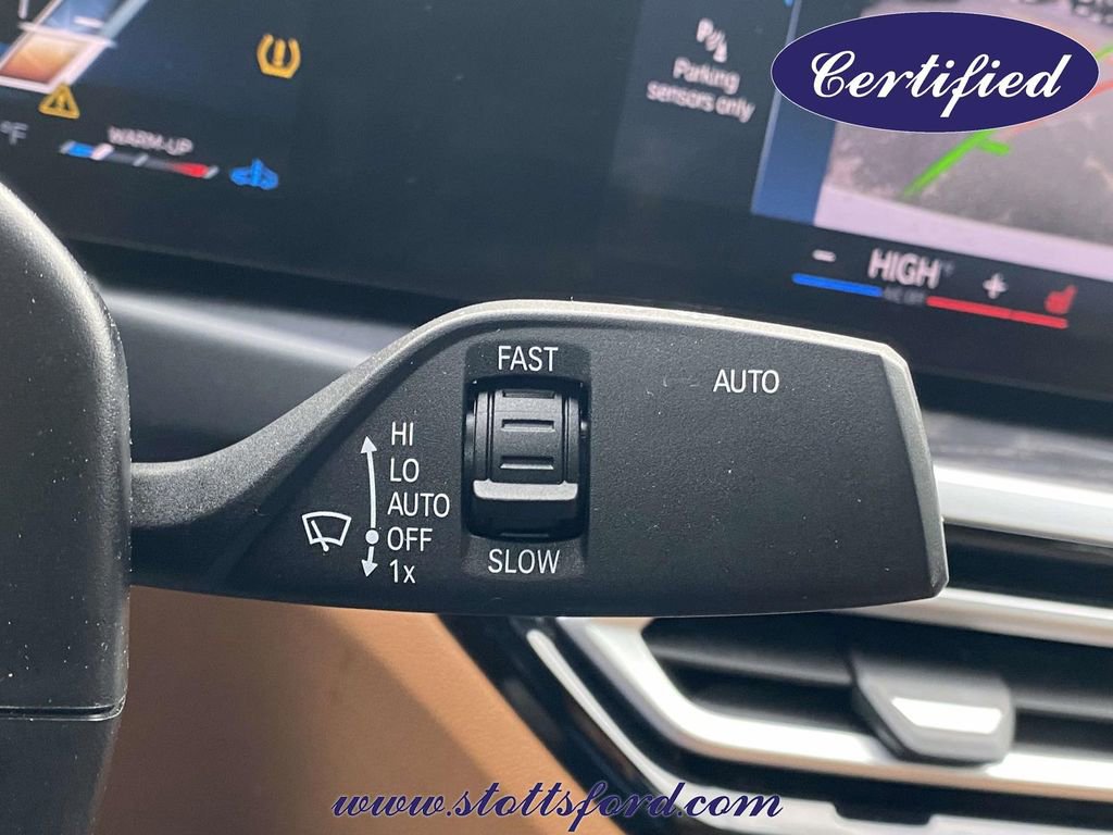 Used 2023 BMW 330i Sedan w/ Premium Package image 25