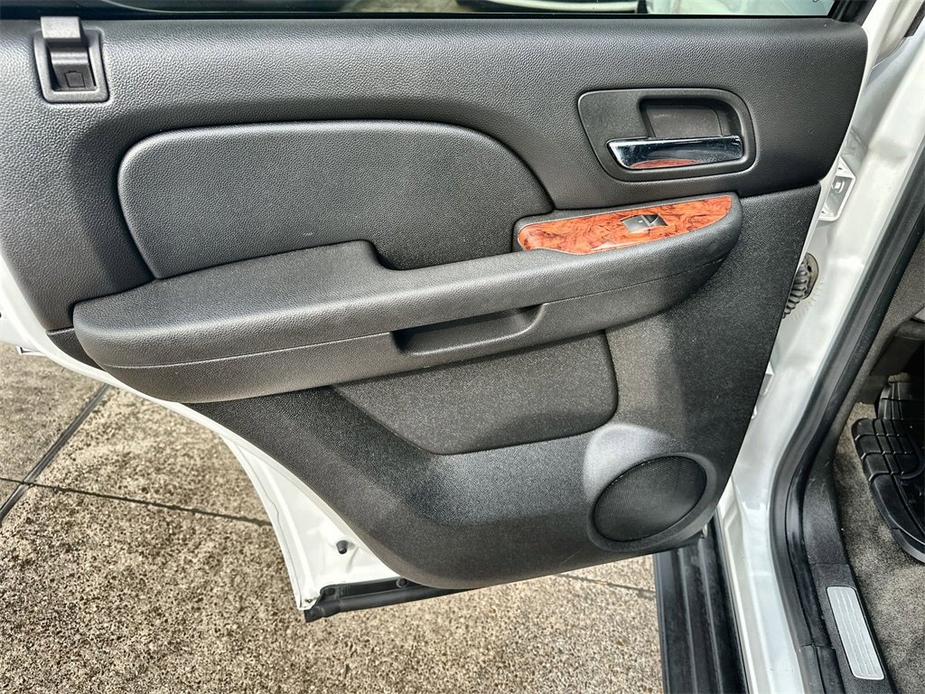 Used 2009 Chevrolet Tahoe LT image 15