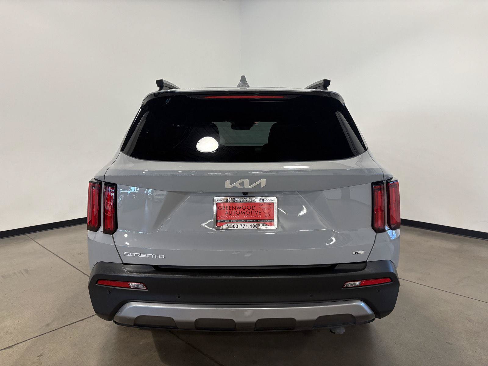 Used 2023 Kia Sorento SX Prestige AWD/4WD image 4