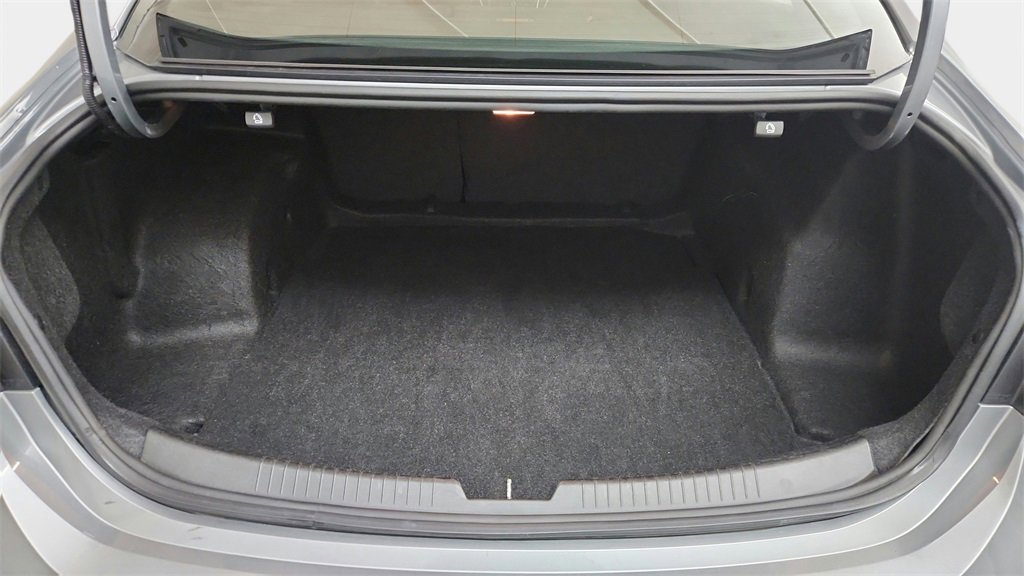 Used 2023 Chevrolet Malibu LT image 13
