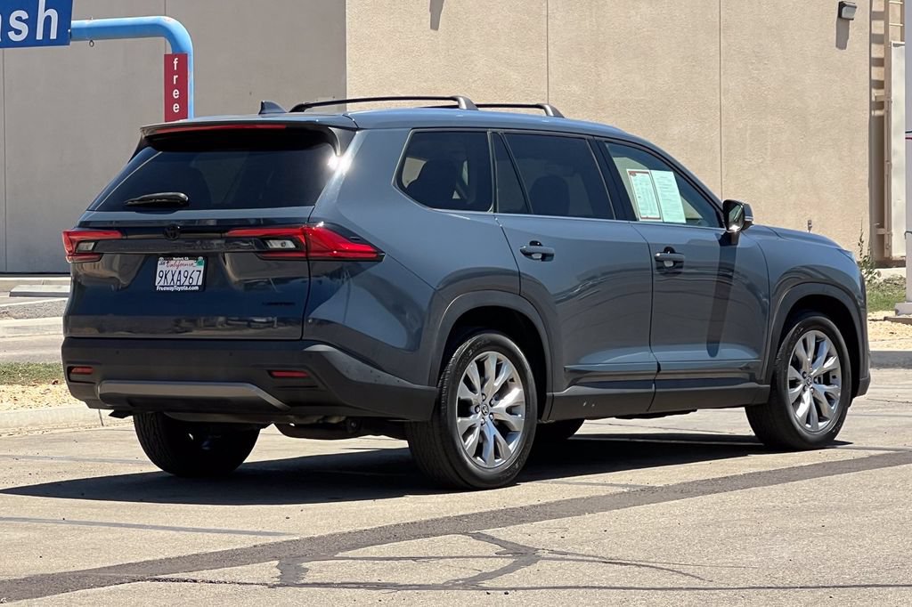 Certified 2024 Toyota Grand Highlander FWD image 5