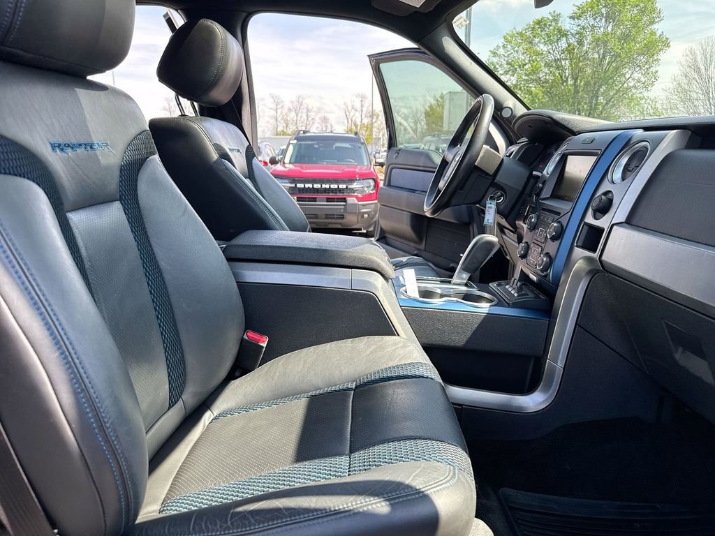 Used 2014 Ford F150 Raptor image 23