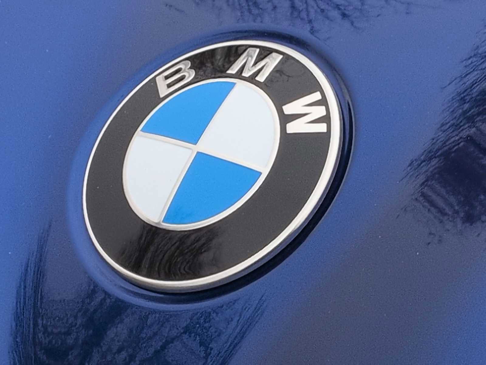 New 2026 BMW XM Label Red image 12