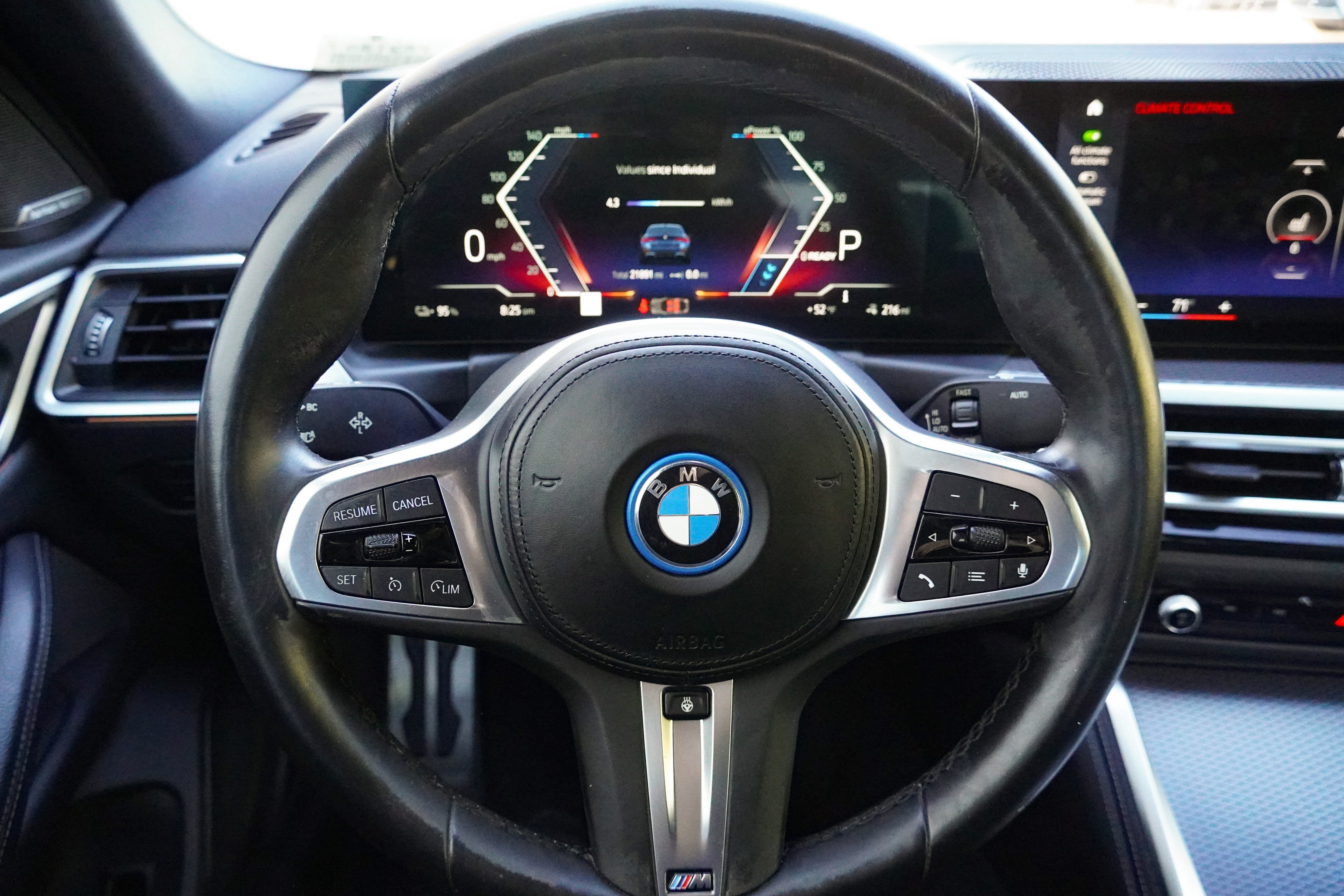 Certified 2023 BMW i4 eDrive40 w/ M Sport Package RWD image 15