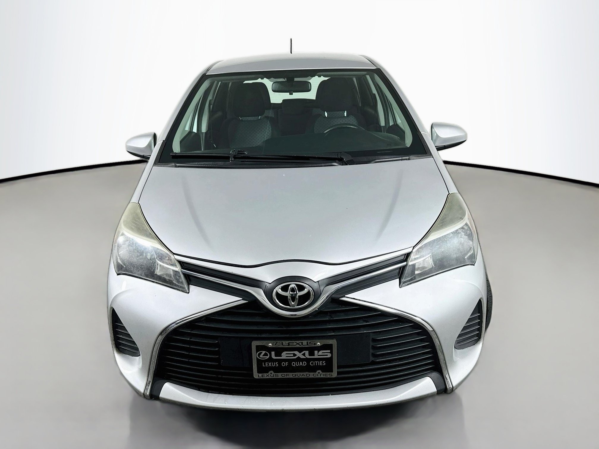 Used 2015 Toyota Yaris LE FWD image 2