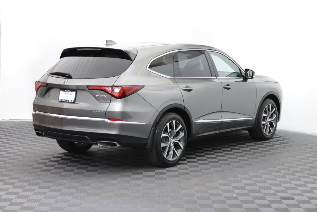 Certified 2024 Acura MDX w/ Technology Package AWD/4WD image 9