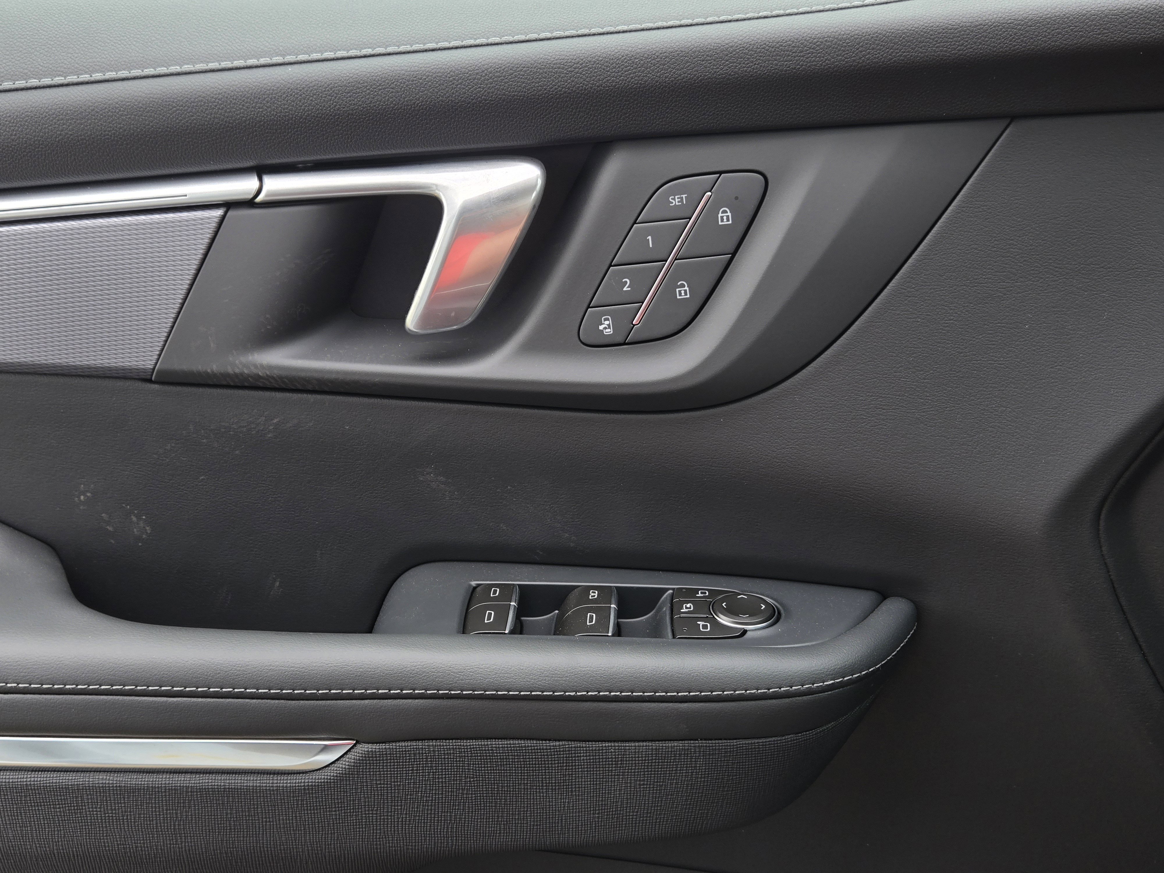 New 2026 Buick Enclave Sport Touring w/ Power Package FWD image 13