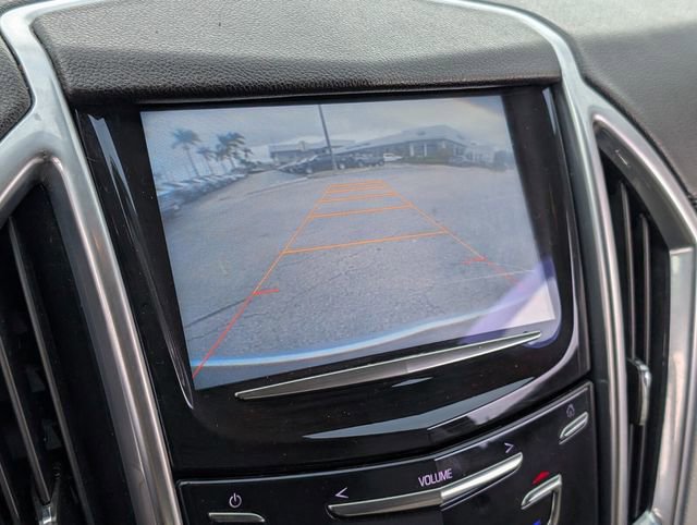 Used 2014 Cadillac SRX Luxury image 18