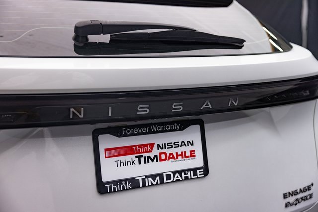 Used 2023 Nissan Ariya AWD image 9