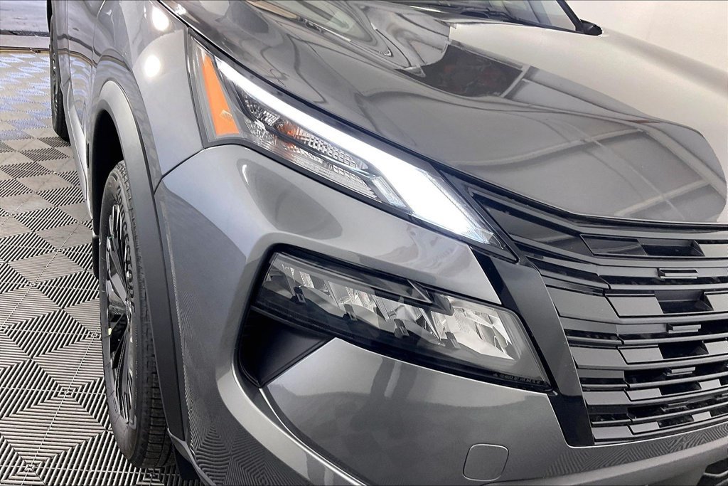 New 2026 Nissan Rogue Dark Armor FWD image 27