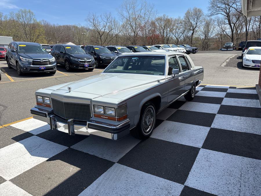 Used 1989 Cadillac Brougham RWD image 5