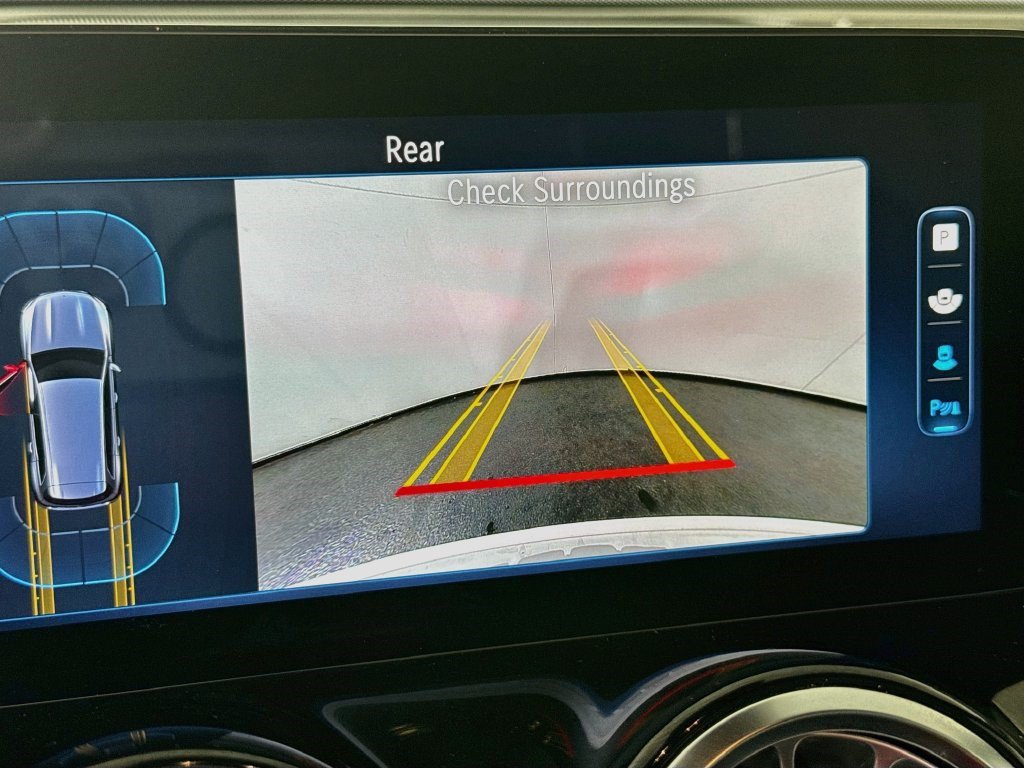 Used 2024 Mercedes-Benz GLB 250 image 18