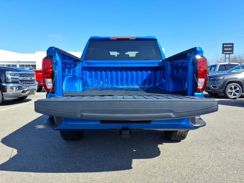 Used 2024 GMC Sierra 1500 Elevation image 8