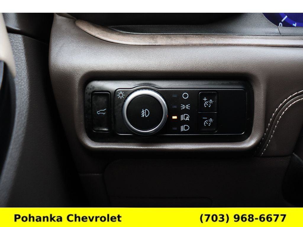 Used 2023 Ford Explorer Platinum w/ Technology Package image 18