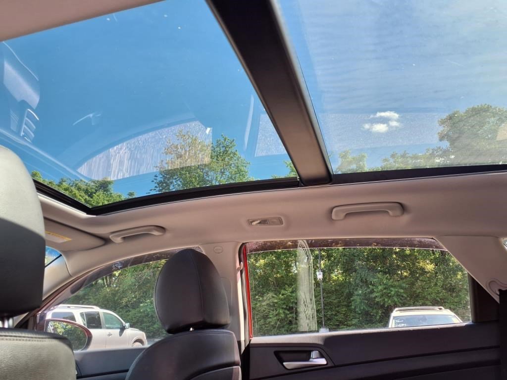 Used 2021 Hyundai Tucson Ultimate w/ Cargo Package image 18