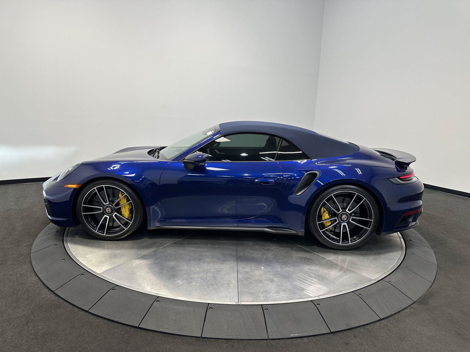 Used 2021 Porsche 911 Turbo S AWD/4WD image 2
