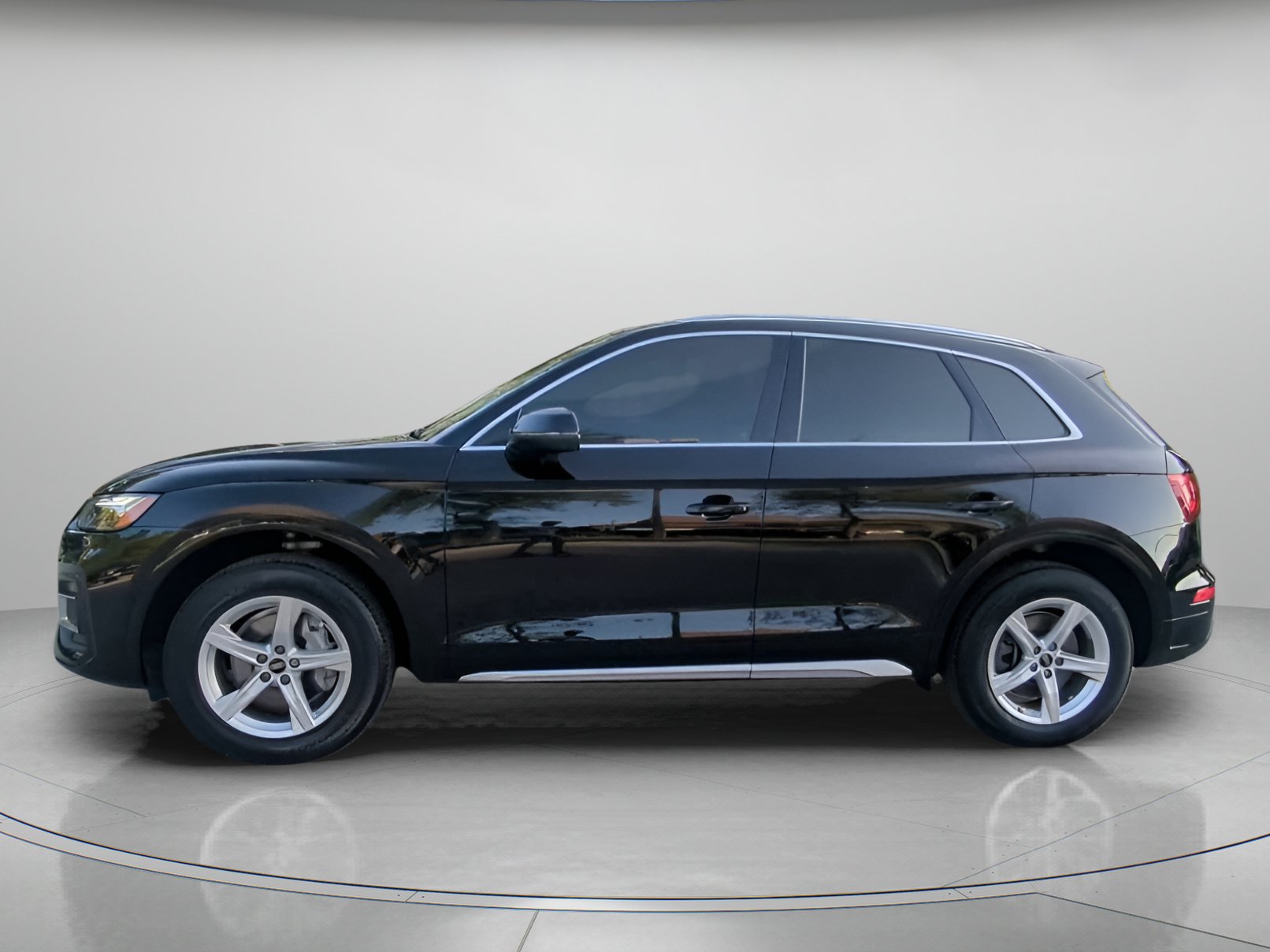 Used 2023 Audi Q5 2.0T Premium AWD/4WD image 16