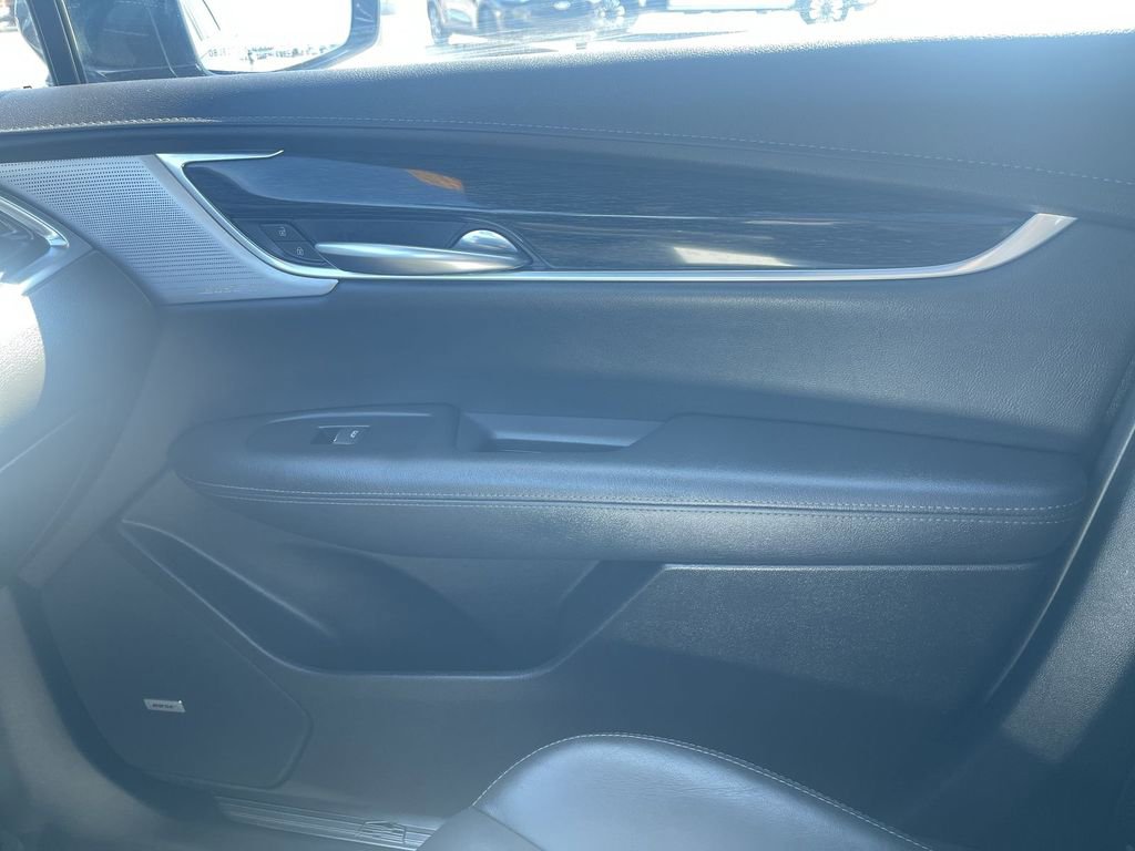 Certified 2023 Cadillac XT5 Premium Luxury image 24
