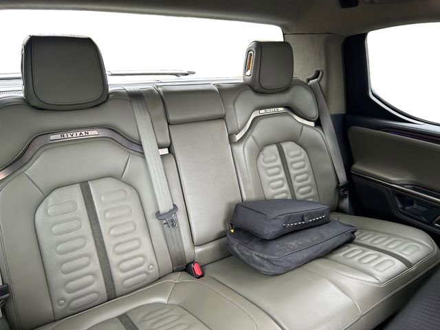 Used 2022 Rivian R1T Adventure AWD/4WD image 17