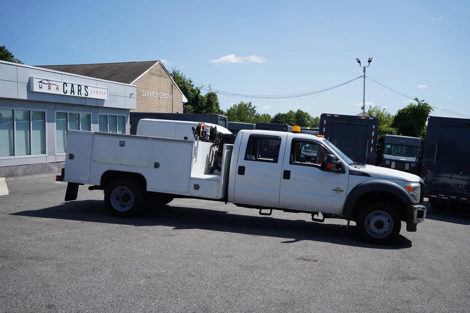 Used 2013 Ford F550 4x4 Crew Cab Super Duty w/ Payload Upgrade Pkg image 7
