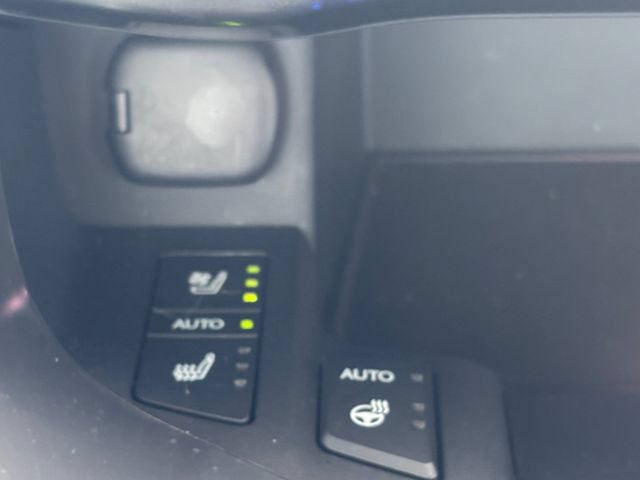 Used 2024 Lexus LX 600 4WD w/ Appearance Package image 32