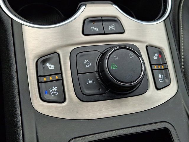 Used 2022 GMC Terrain Denali w/ Denali Premium Package AWD/4WD image 30