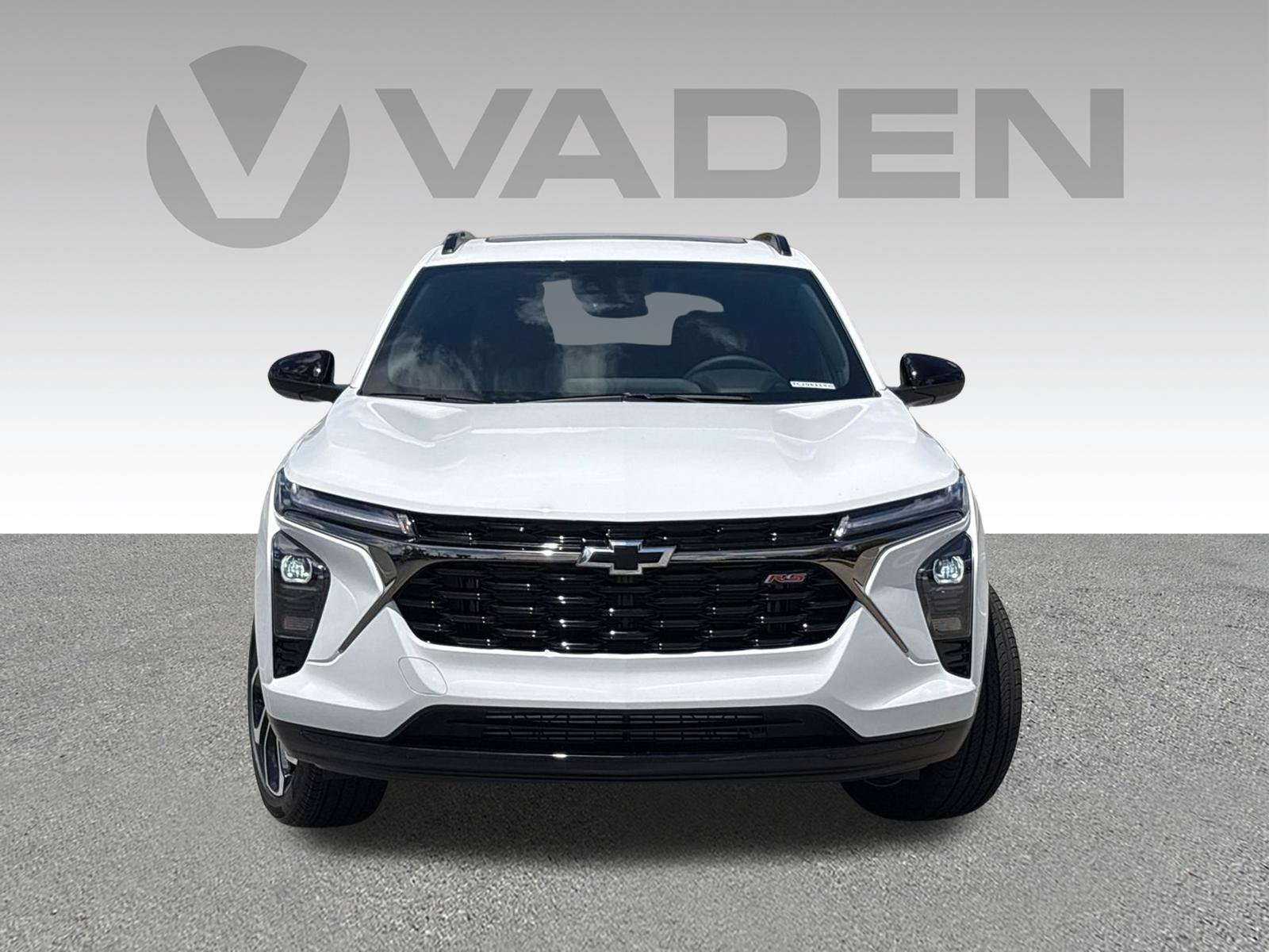 New 2026 Chevrolet Trax RS w/ Sunroof Package FWD image 3