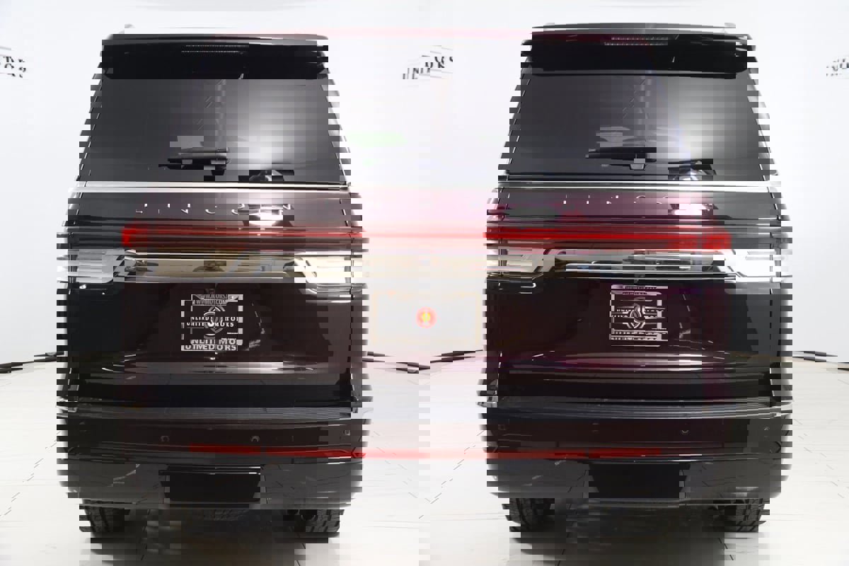 Used 2024 Lincoln Navigator L Reserve image 52