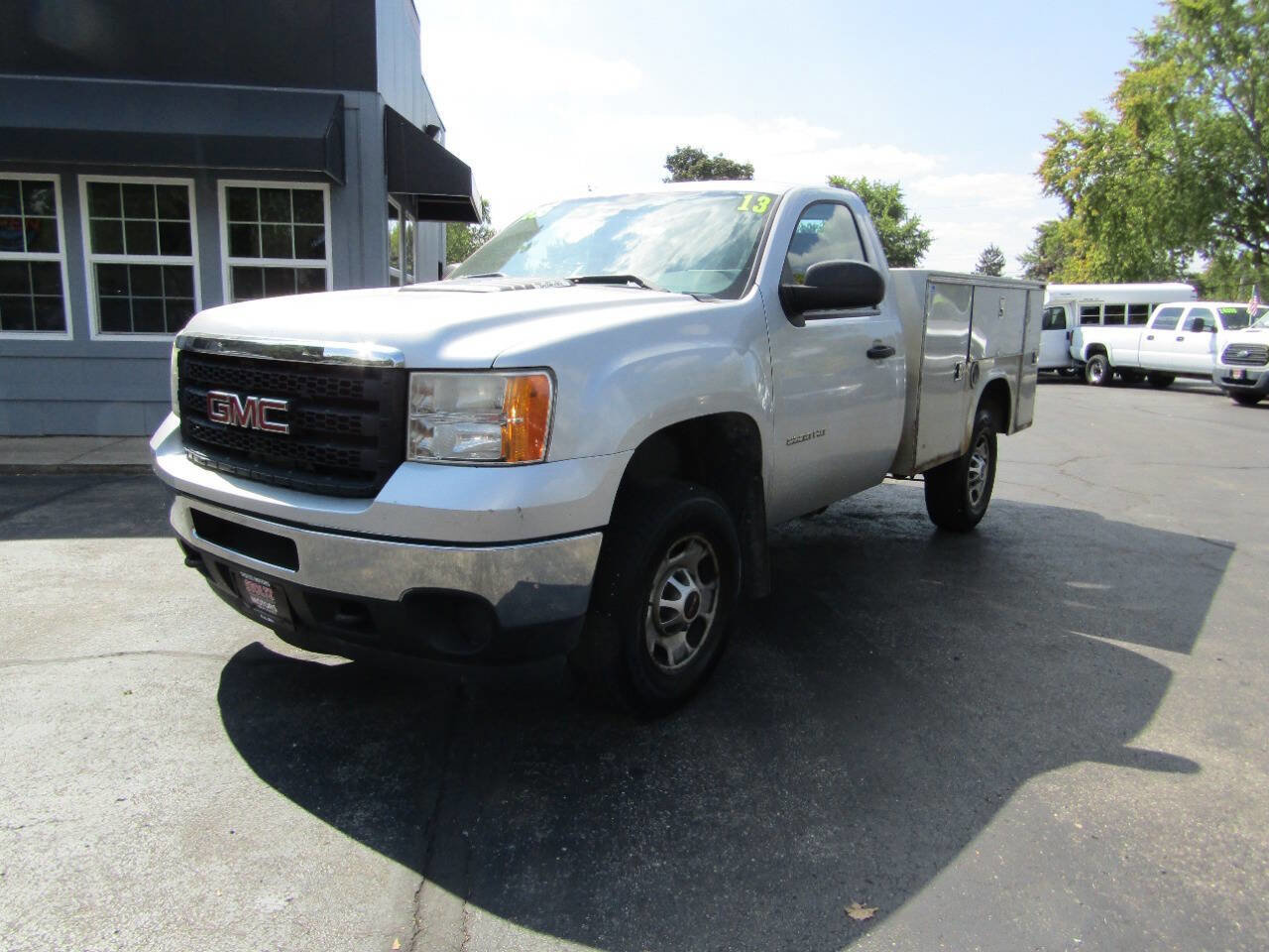 Used 2013 GMC Sierra 2500 W/T image 2