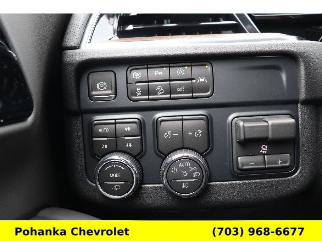 New 2026 Chevrolet Suburban High Country image 18