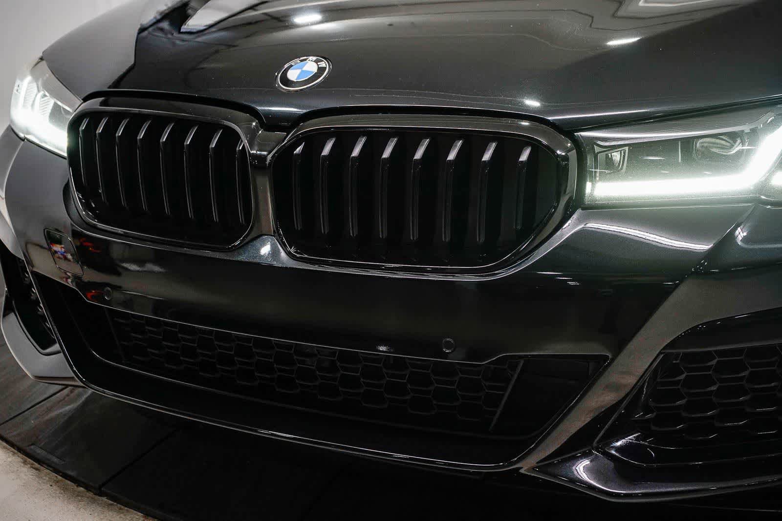 Used 2022 BMW 540i w/ M Sport Package RWD image 8