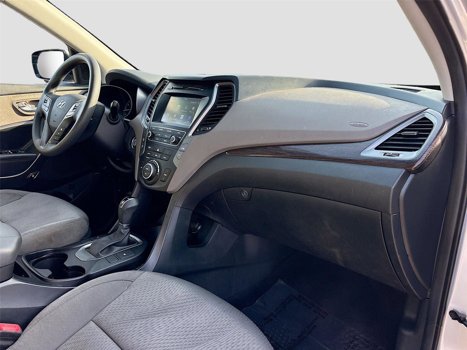 Used 2018 Hyundai Santa Fe Sport w/ 2.4L Value Package 02 AWD/4WD image 27
