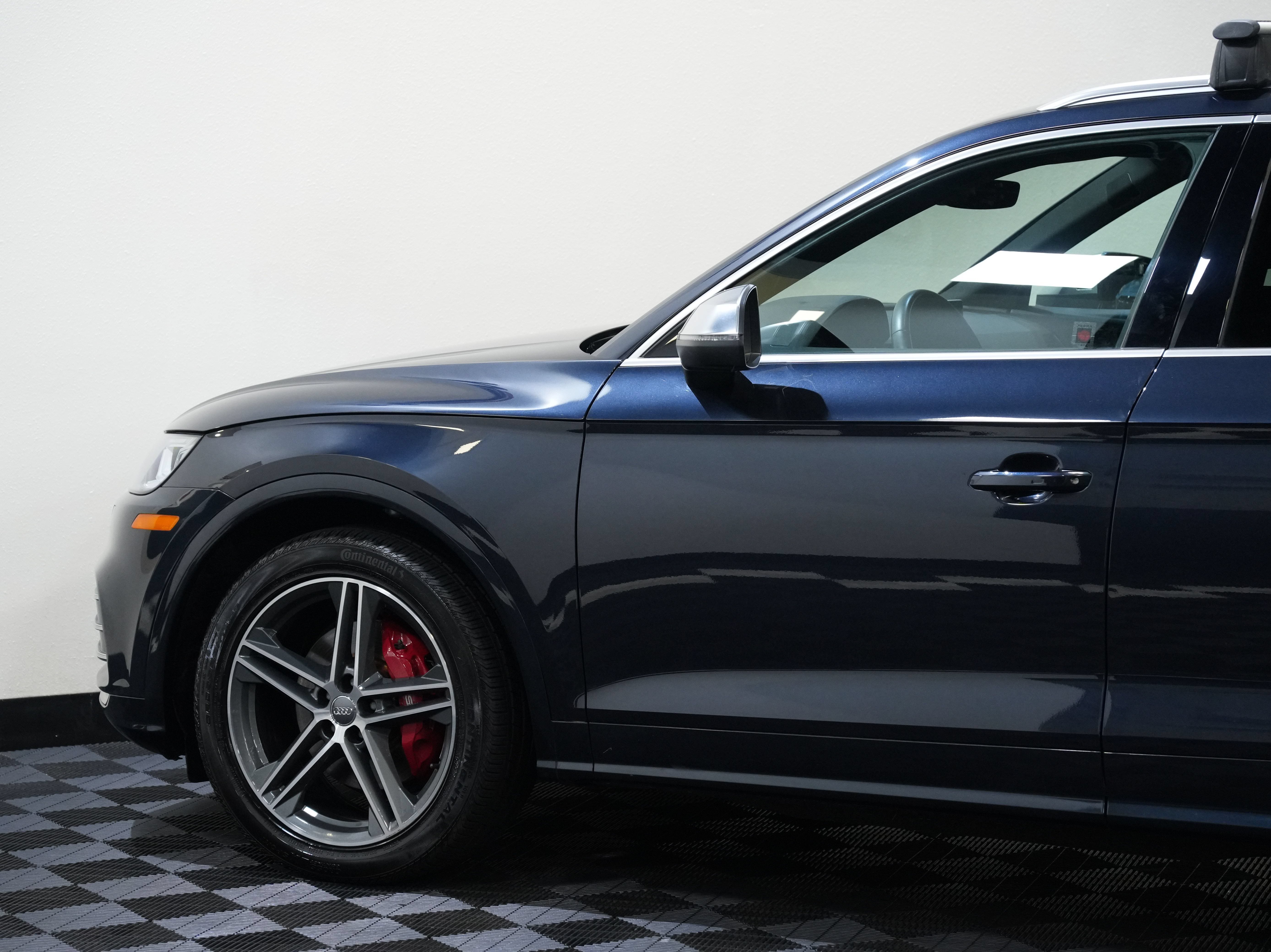 Used 2019 Audi SQ5 Premium Plus AWD/4WD image 18