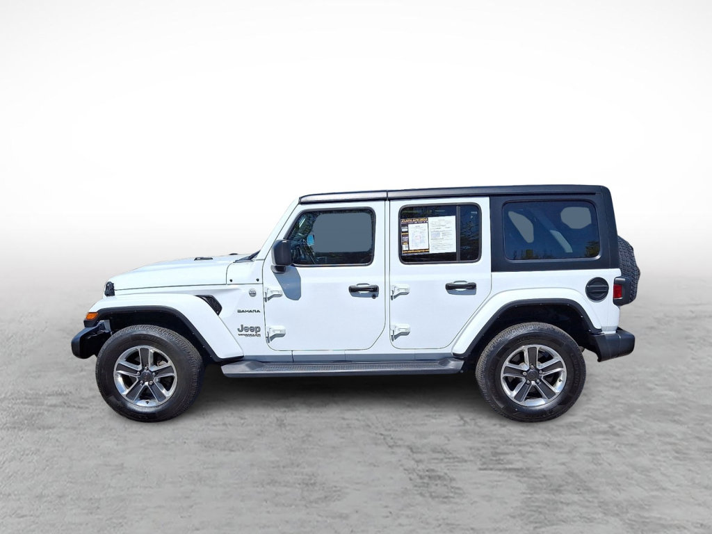 Used 2022 Jeep Wrangler Unlimited Sahara w/ Cold Weather Group AWD/4WD image 2