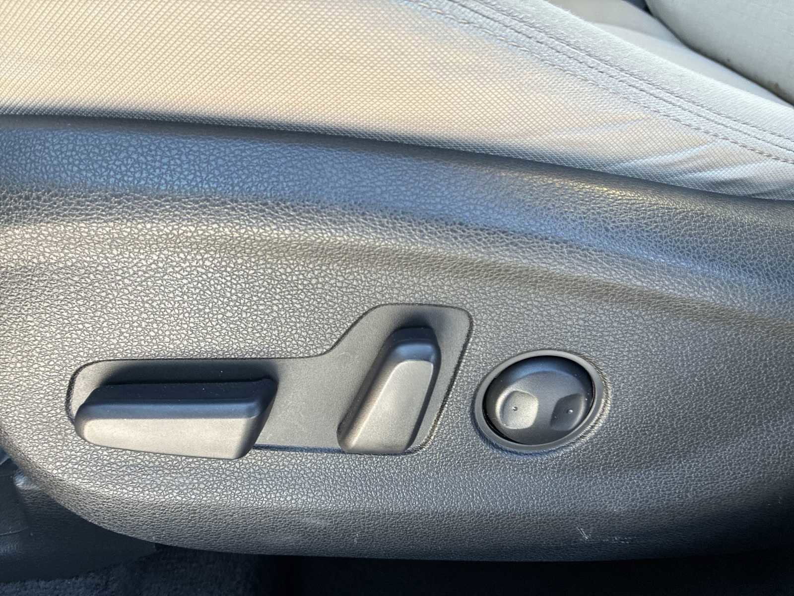 Used 2017 Hyundai Tucson Sport image 14