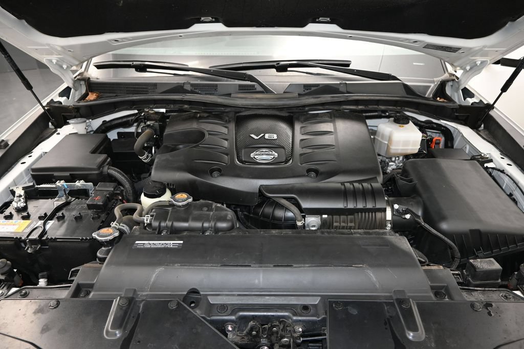 Used 2024 Nissan Armada SL w/ Captain's Chairs Package RWD image 23