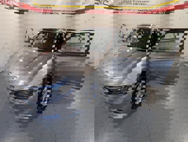 Used 2016 Dodge Charger SE w/ Popular Equipment Group image 11