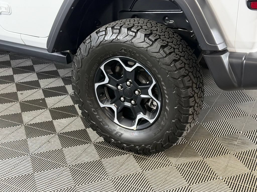 Used 2023 Jeep Wrangler Unlimited Rubicon 4xe AWD/4WD image 12