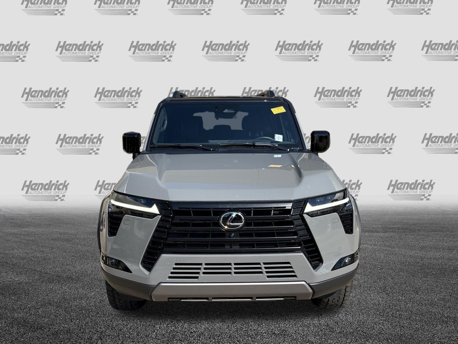 Used 2024 Lexus GX 550 AWD/4WD image 3