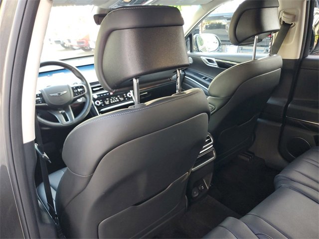 Used 2025 Genesis GV80 2.5T Standard image 12