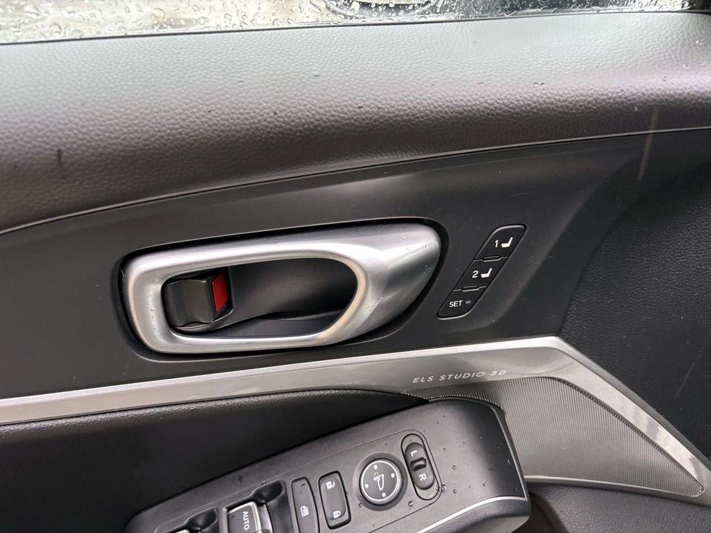 Used 2024 Acura Integra A-Spec image 12