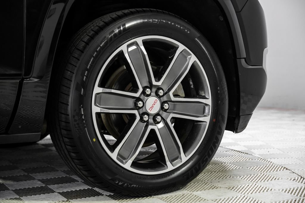 Used 2019 GMC Acadia Denali AWD/4WD image 57