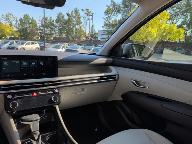 Used 2025 Hyundai Tucson SEL AWD/4WD image 23