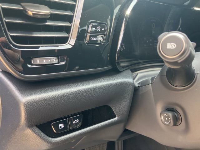 Certified 2025 Lexus NX 350h AWD w/ Accessory Package (2T) image 12