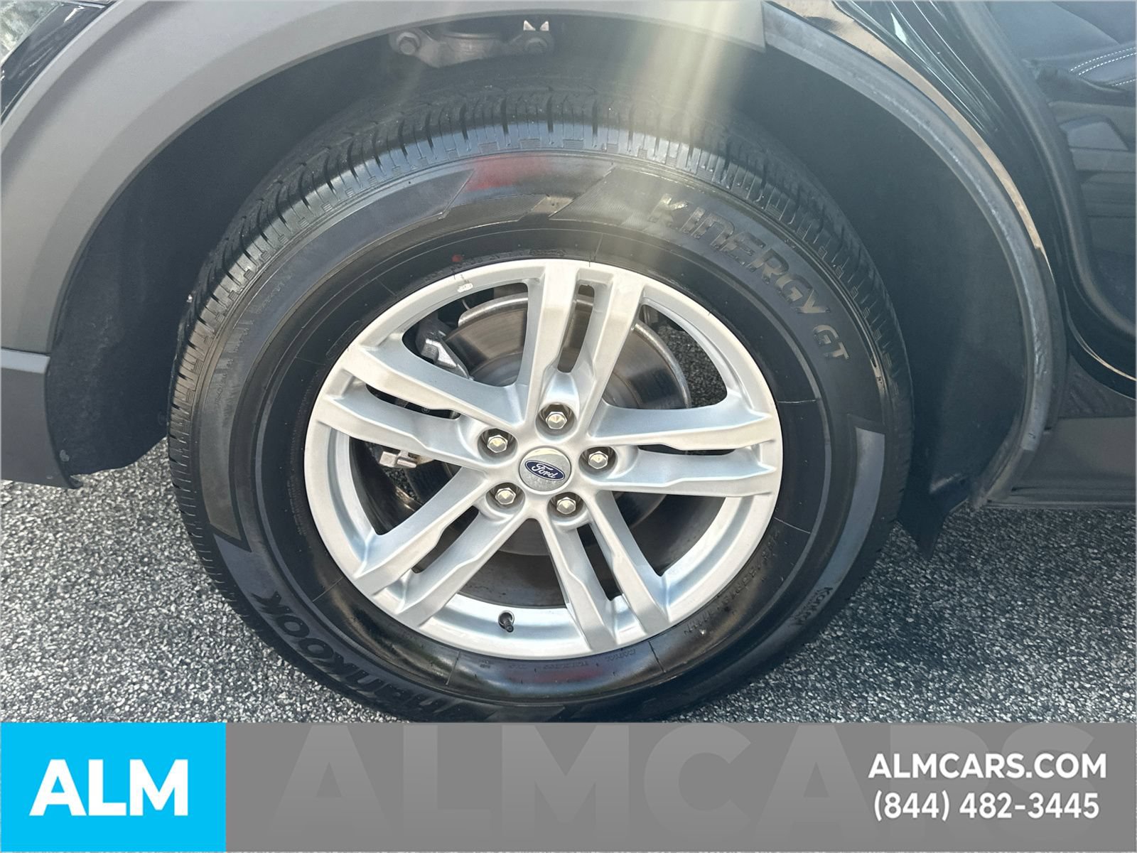 Used 2024 Ford Explorer XLT RWD image 20