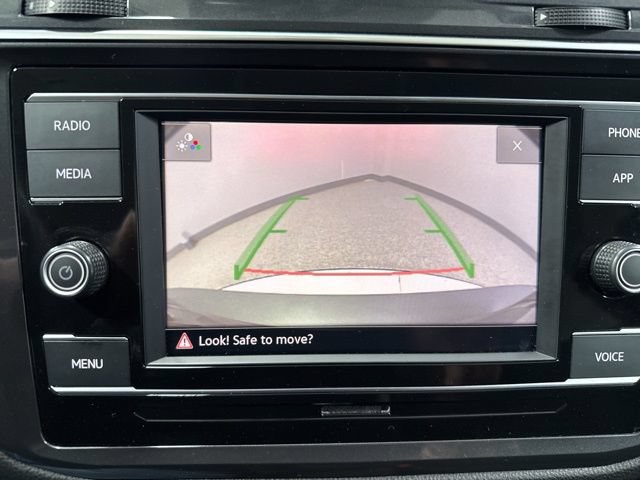 Used 2023 Volkswagen Tiguan S FWD image 4