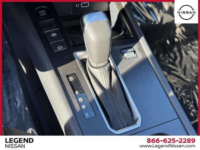 Used 2025 Nissan Kicks S AWD/4WD image 27